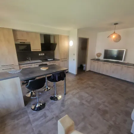 Vue Montagne: Neuf Avec Parking Privé Apartment Chorges